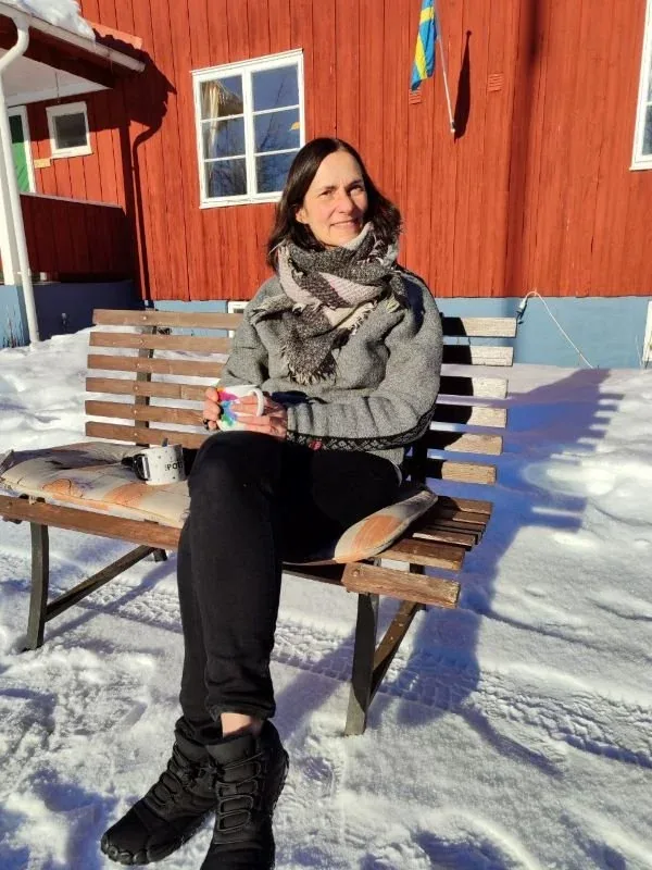Fika (Kaffeepause) im Schnee: Manchmal ist die Februar-Sonne schon warm genug.